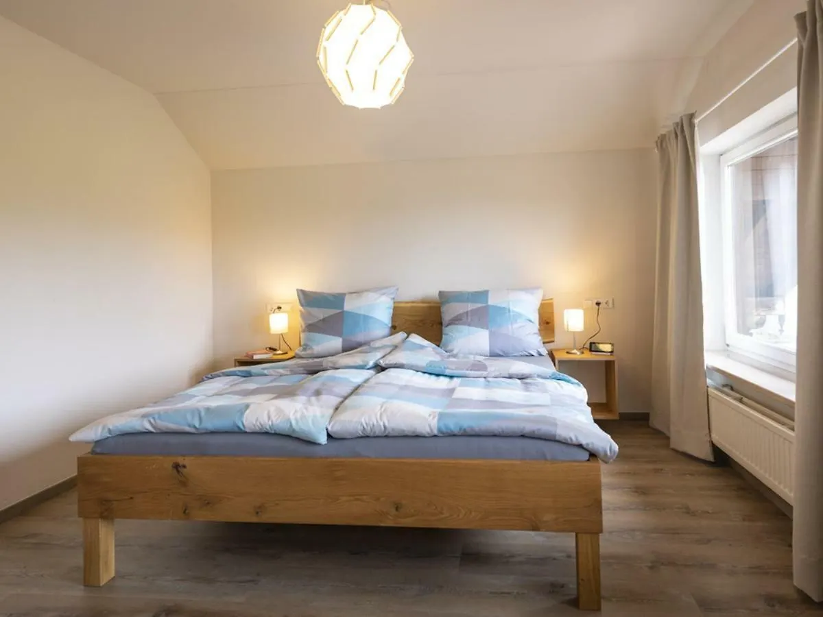Apartment Ferienwohnungen Strasser Taching am See